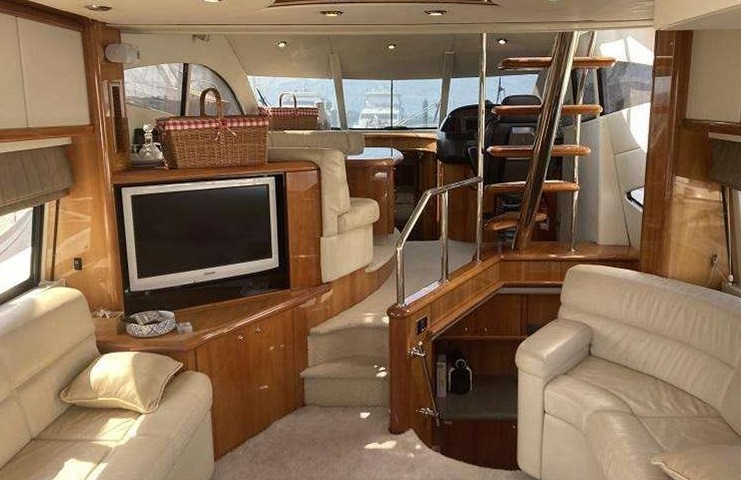 圣汐（Sunseeker）Manhattan56二手游艇价格345000欧元