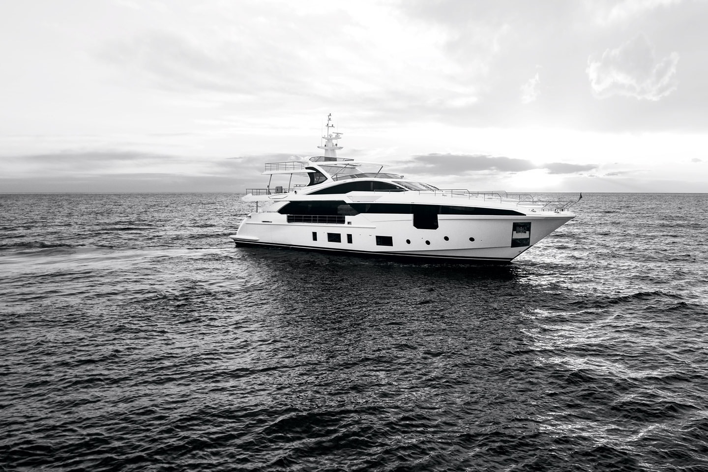 Azimut Grande 35 Metri MTU-2400