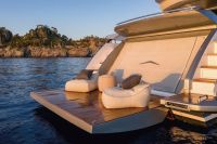 Azimut Grande S8-IPS-1350