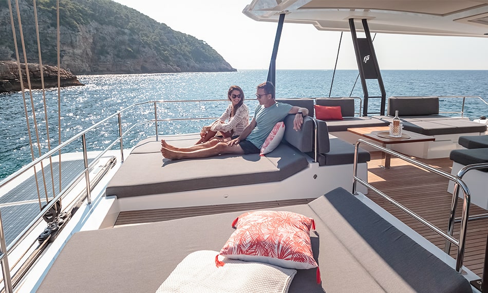 18米的枫丹白露（Fountaine Pajot）Samana59双体帆船价格1500万元