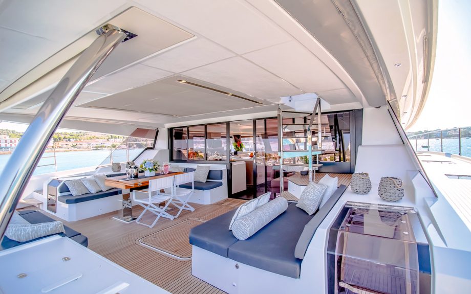 19米枫丹白露（Fountaine Pajot）67双体动力游艇