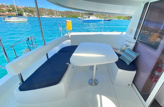 枫丹白露（Fountaine Pajot）Lipari41二手双体帆船价格为250万元