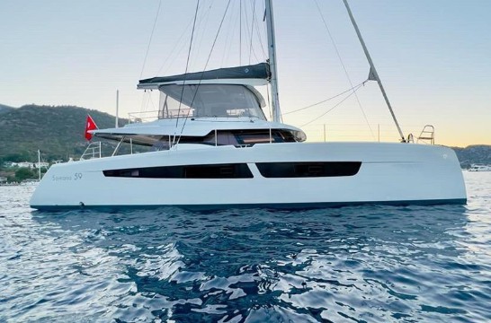 枫丹白露（Fountaine Pajot）Samana59二手双体帆船