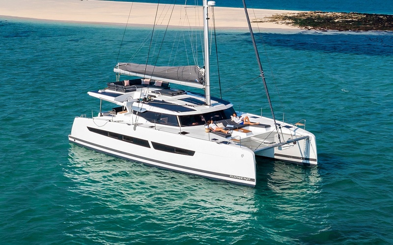 枫丹白露（Fountaine Pajot）Aura51双体帆船