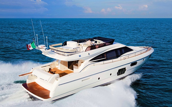 法拉帝（Ferretti）620游艇