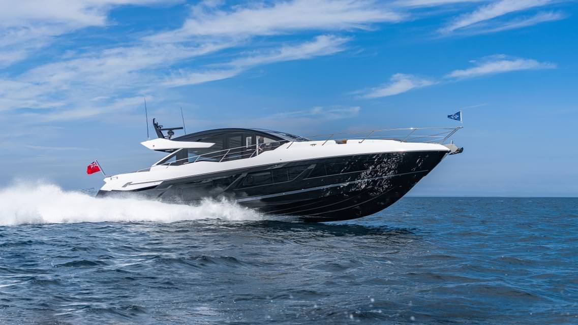 圣汐克（Sunseeker）Predator74运动游艇