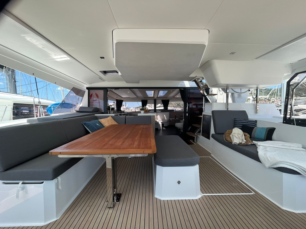 枫丹白露（Fountaine Pajot）Aura 51双体帆船沙龙