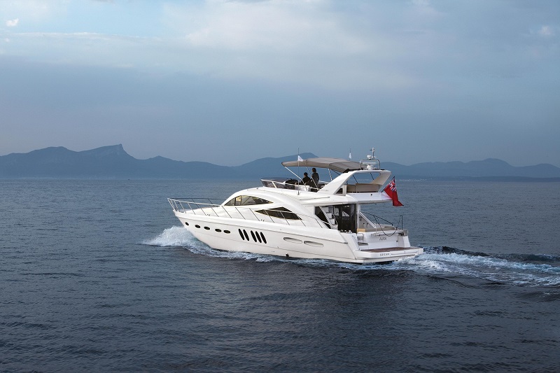 18米英国西莱（Sealine）T60Aura豪华游艇