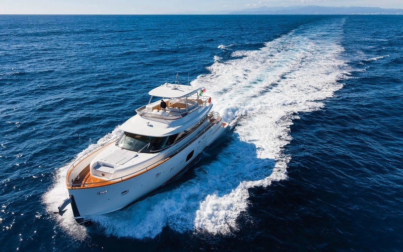 阿兹慕（Azimut）Magellano76豪华游艇