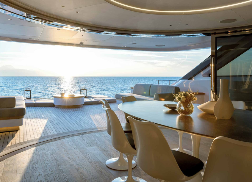 Benetti Oasis 34M