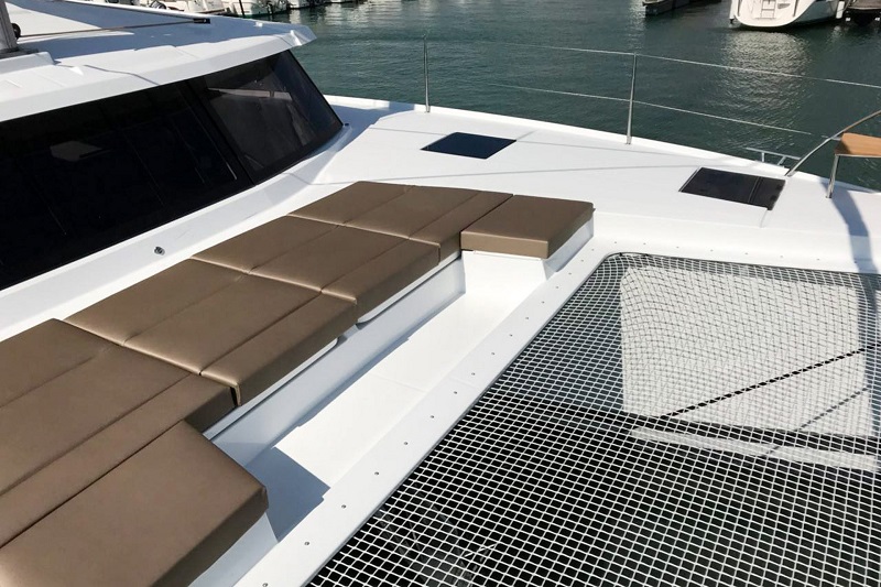 枫丹白露（Fountaine Pajot）Astrea42双体帆船