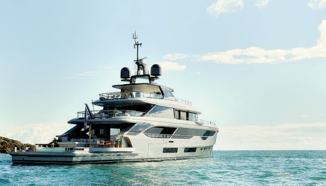 Benetti Oasis 40M