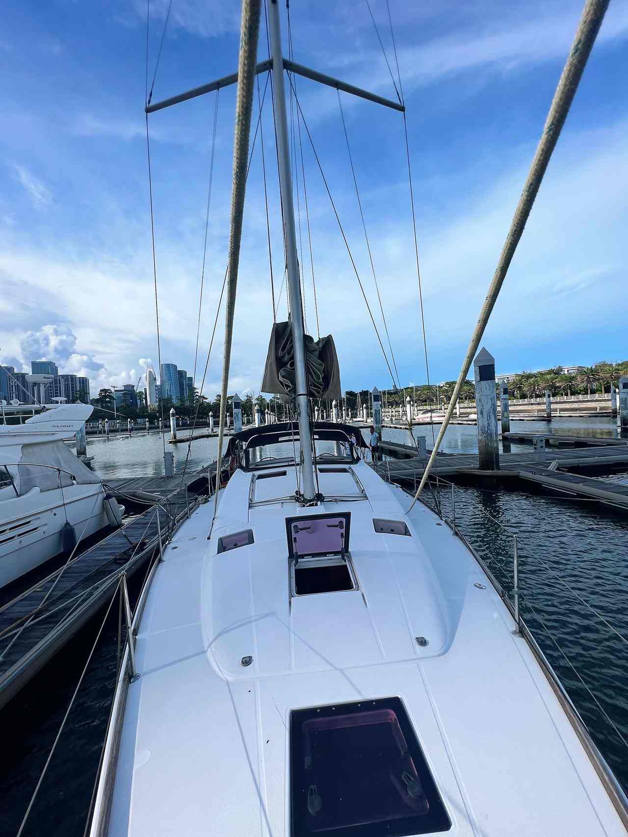 博纳多 Beneteau Oceanis 43 Family