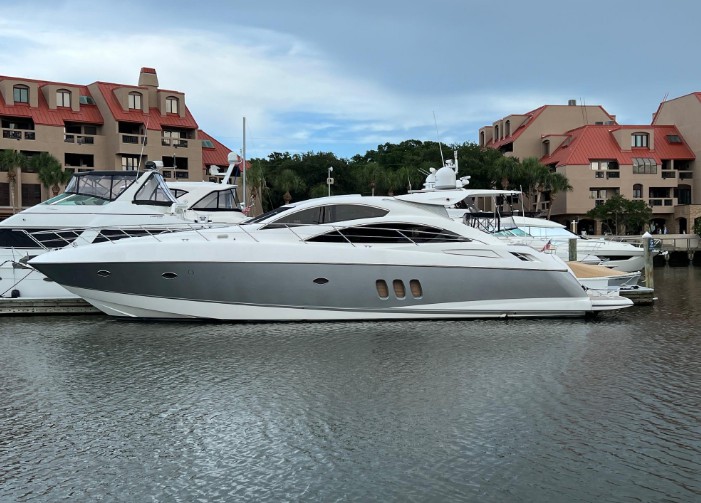 圣汐克（Sunseeker）Predator62二手运动游艇