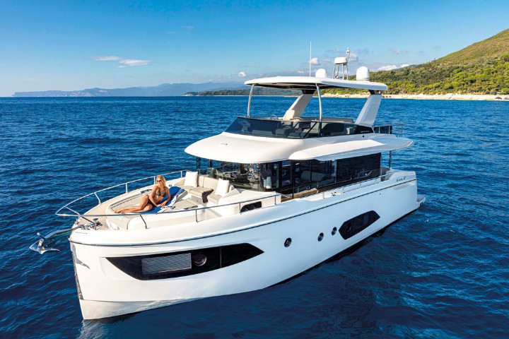 雅舶仕Absolute Navetta 52游艇