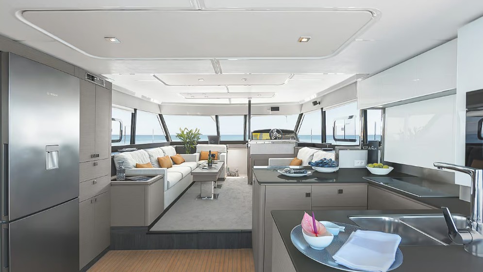 枫丹白露（Fountaine Pajot）MY6豪华双体游艇豪华主甲板